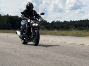 Test Kawasaki Z1100 SE - fotogalerie